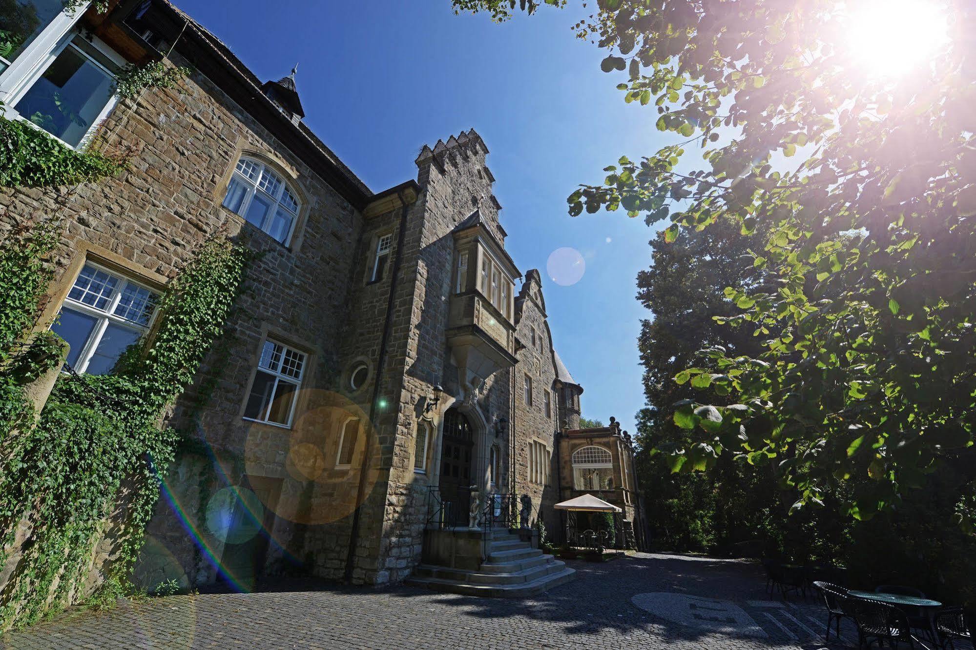 Schlosshotel Villa Westerberge Aschersleben Buitenkant foto