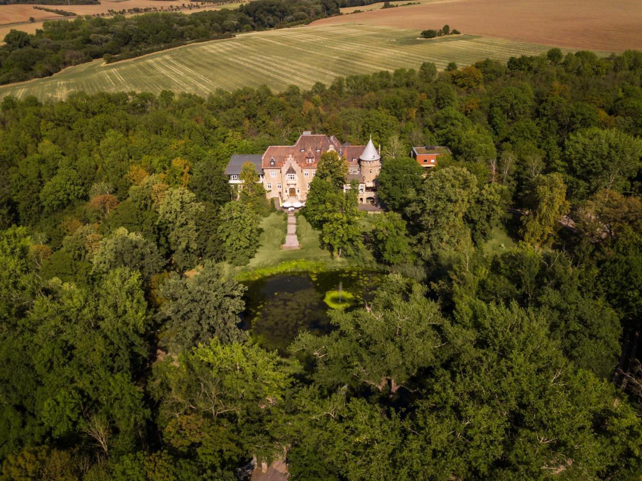 Schlosshotel Villa Westerberge Aschersleben Buitenkant foto